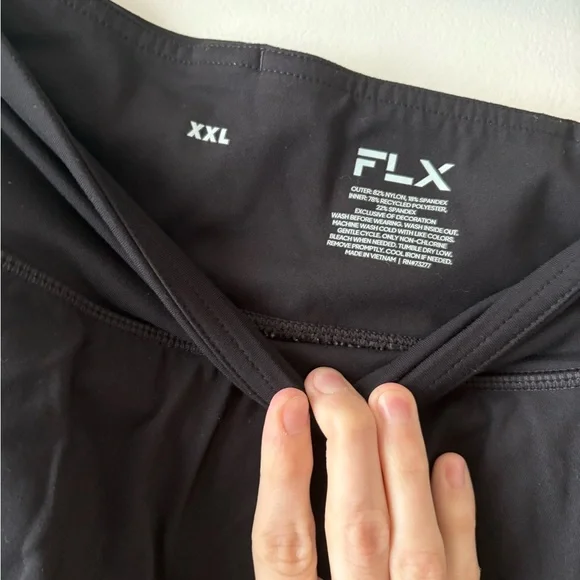 Black Women's Active Skort - FLX - Picture 3 of 4